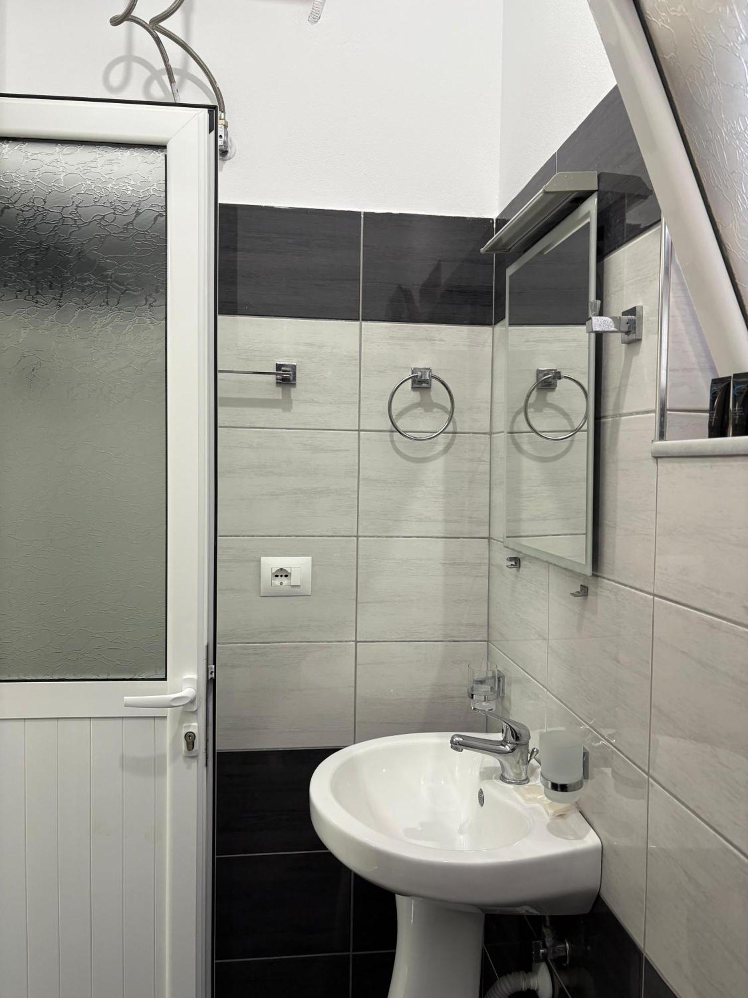 Xhonis Apartments Ksamil Zewnętrze zdjęcie